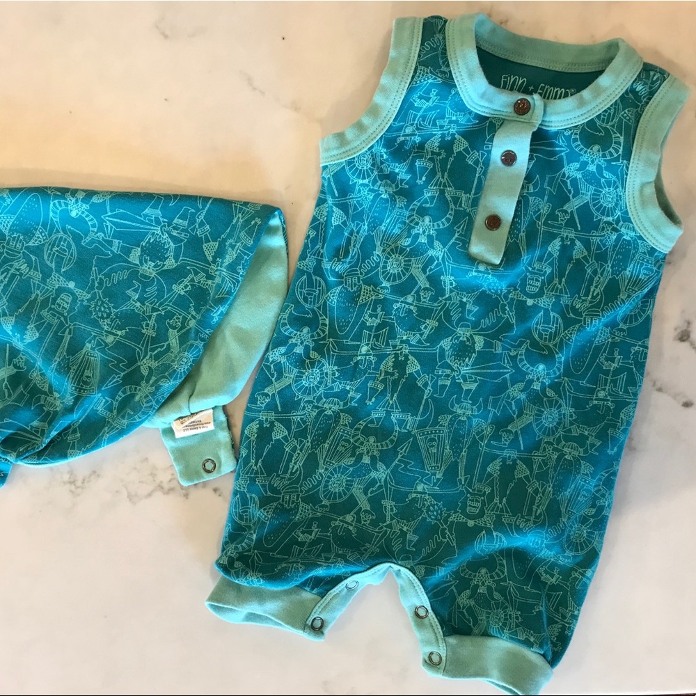 Finn + Emma Viking Romper and bib set EUC 9-12m